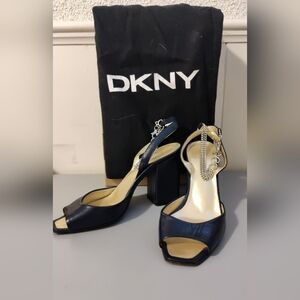 DKNY Women's Shoes MADE IN ITALY